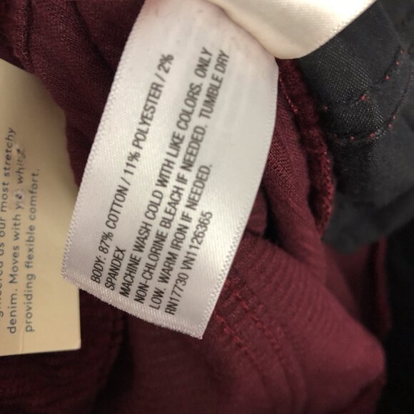 NWT Universal Thread Corduroy Red High Rise Bootcut Ankle Pants - Picture 8 of 9